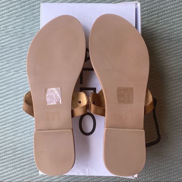 Also Rithrania Flat Sandals - Picture 2 of 5